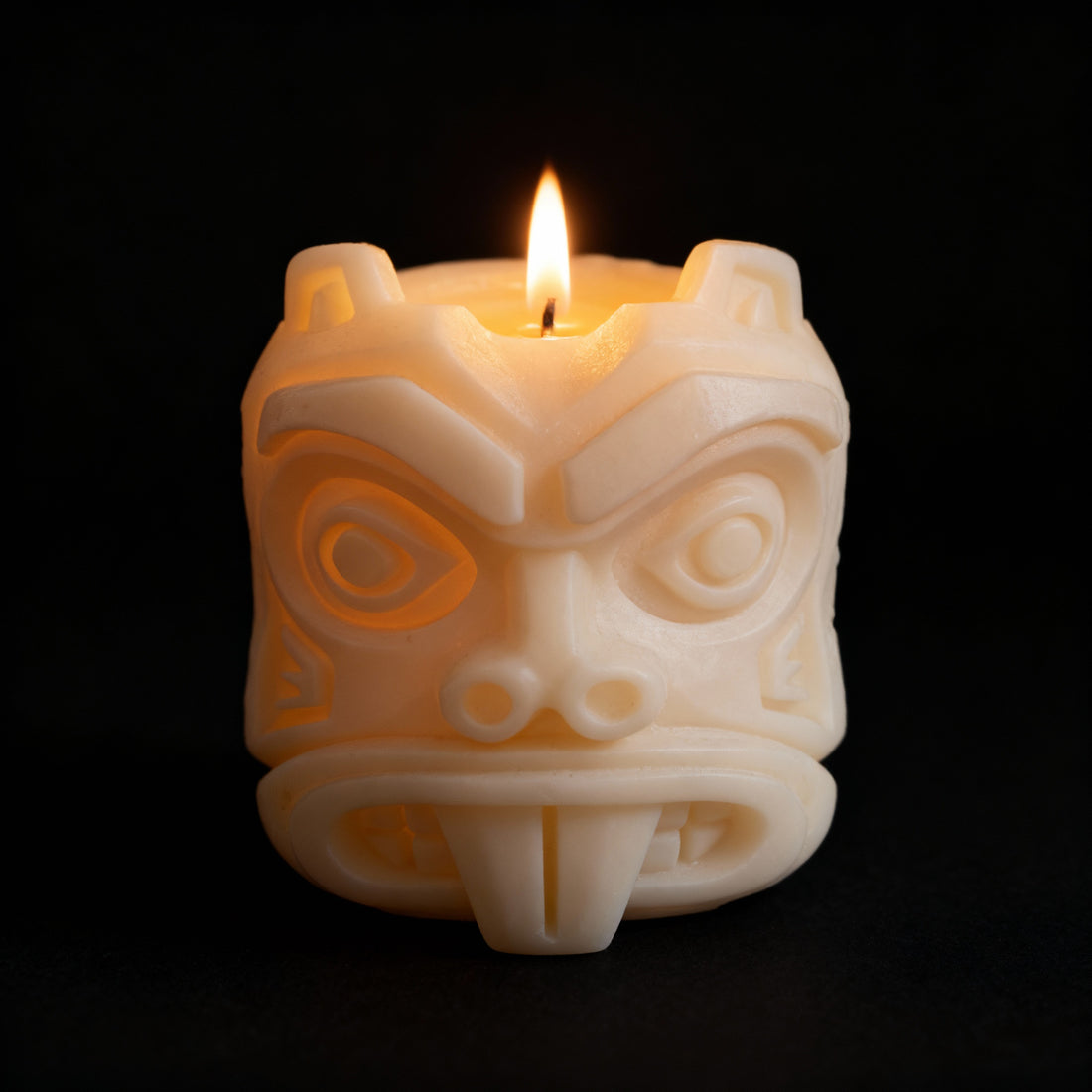 Beaver – The Sacred Builder   Approx. 4 inches (H) x 4 inches (W)
