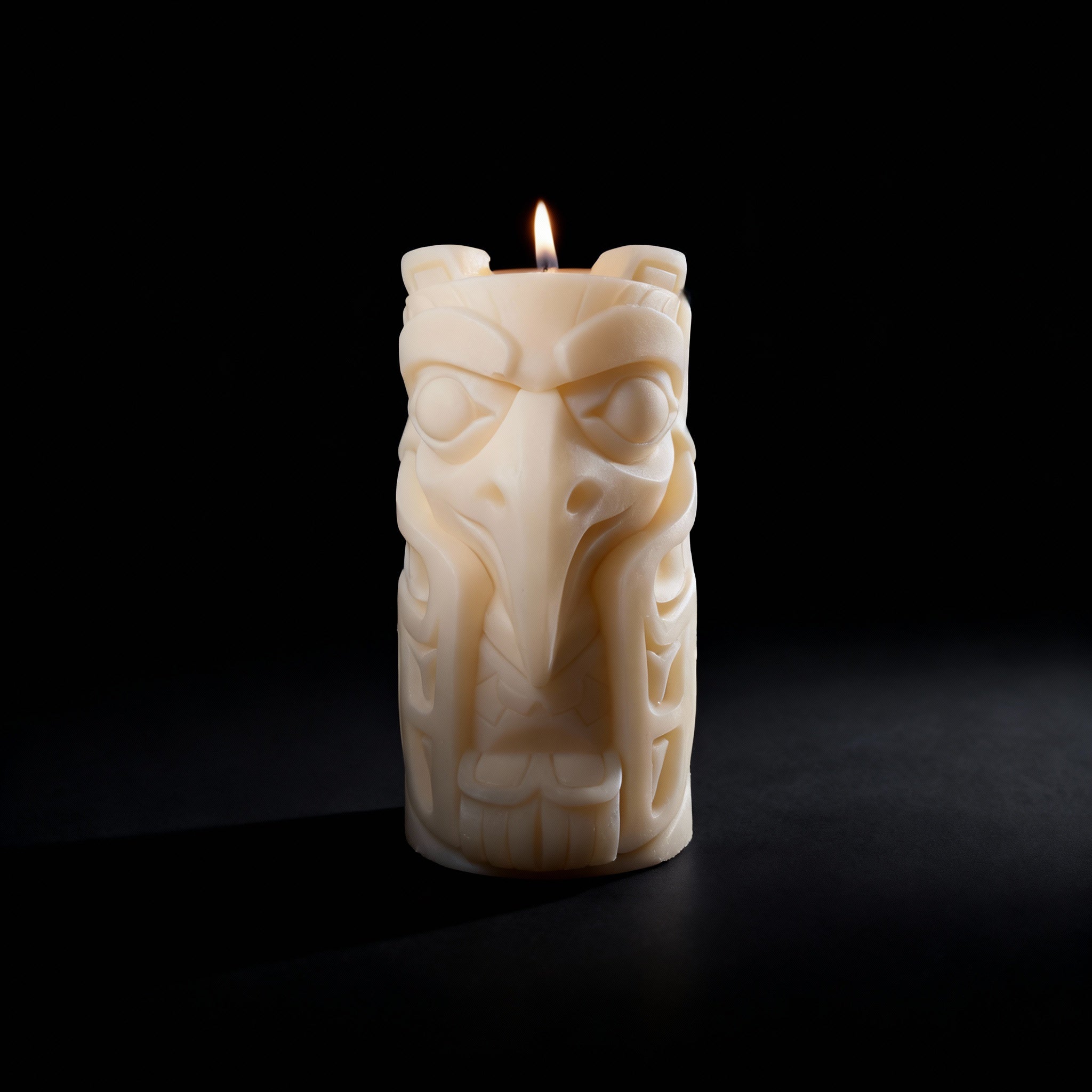 Raven – Bringer of Change and Light   Approx. 6 inches (H) x 3 inches (W)